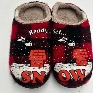 L.L. Bean X Peanuts Women’s 6 Plaid Snoopy Daybreak Scuffs Motif Slippers